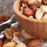 Nutritional value of nuts and seeds